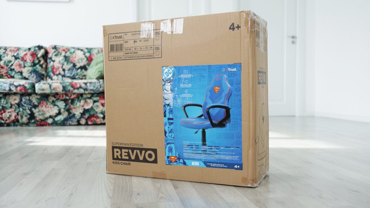 Scaun gaming copii Trust Revvo Superman Edition