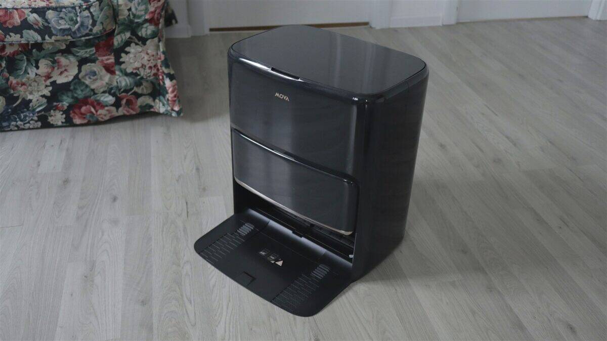 Aspirator robot cu mop MOVA Z60 Ultra Roller Complete - review