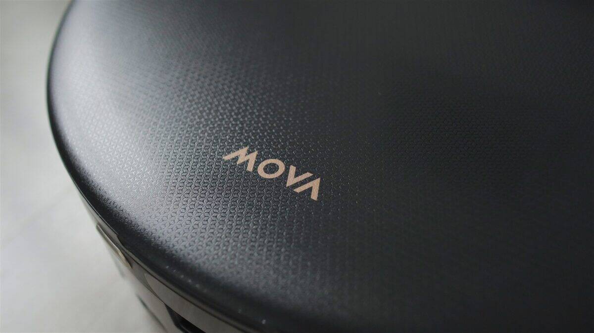 Aspirator robot cu mop MOVA Z60 Ultra Roller Complete - review