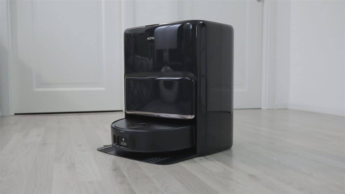 Aspirator robot cu mop MOVA Z60 Ultra Roller Complete - review