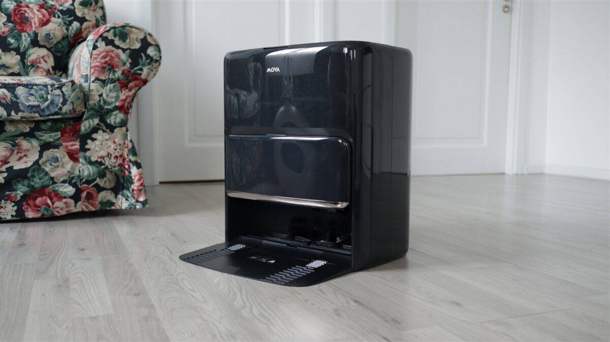 Aspirator robot cu mop MOVA Z60 Ultra Roller Complete - review