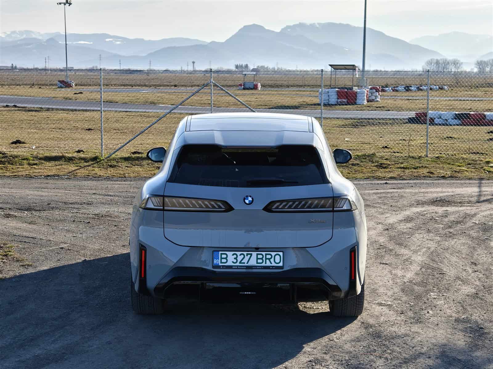 BMW iX3 - primele impresii