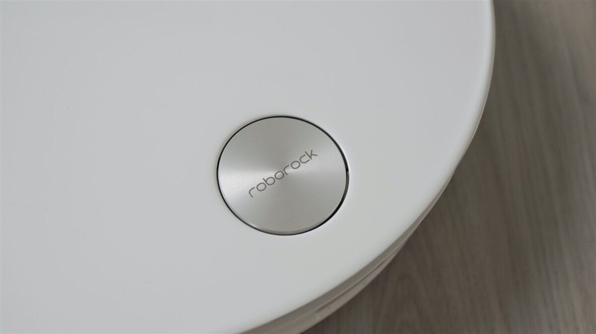 Robot de aspirare Roborock Qrevo Edge 2 Pro - review