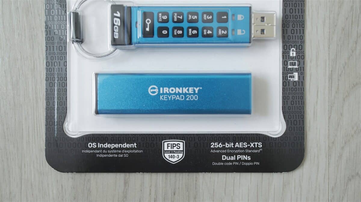 Stick memorie USB Kingston IronKey Keypad 200 16GB - review