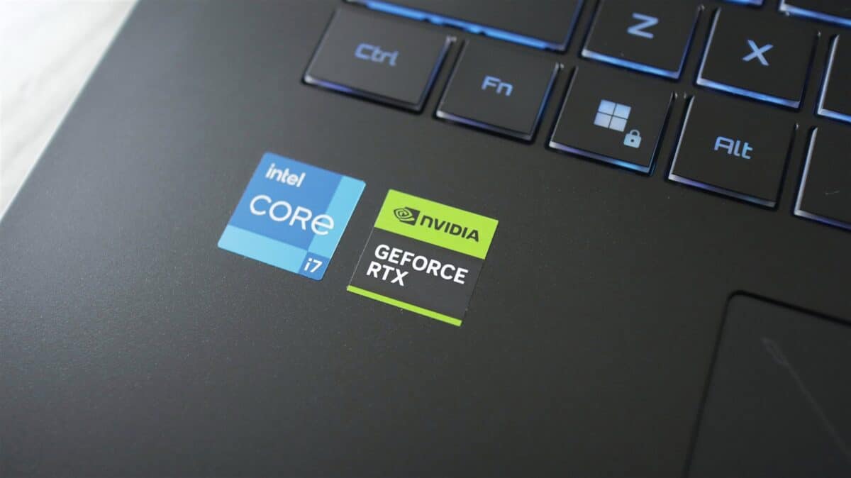 Laptop gaming GIGABYTE Gaming A16 (GA6H) - review