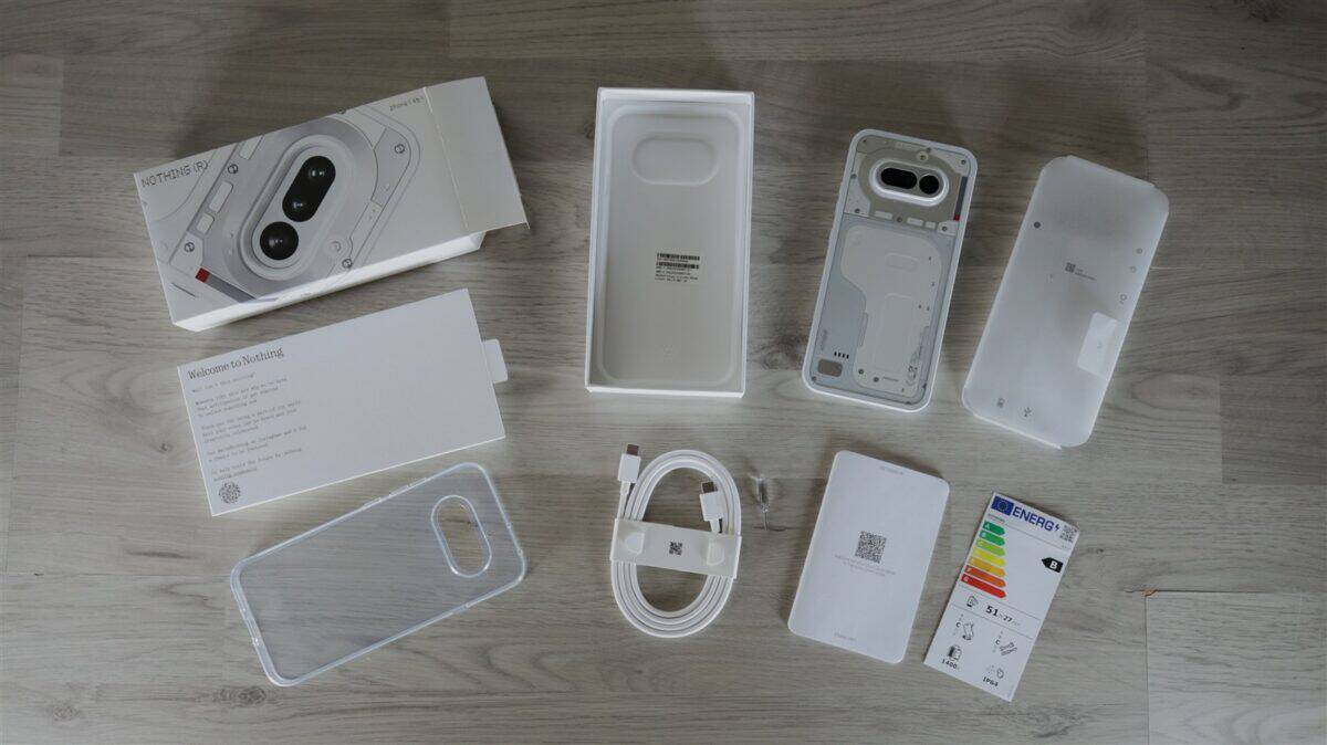 Nothing Phone (4a) - review