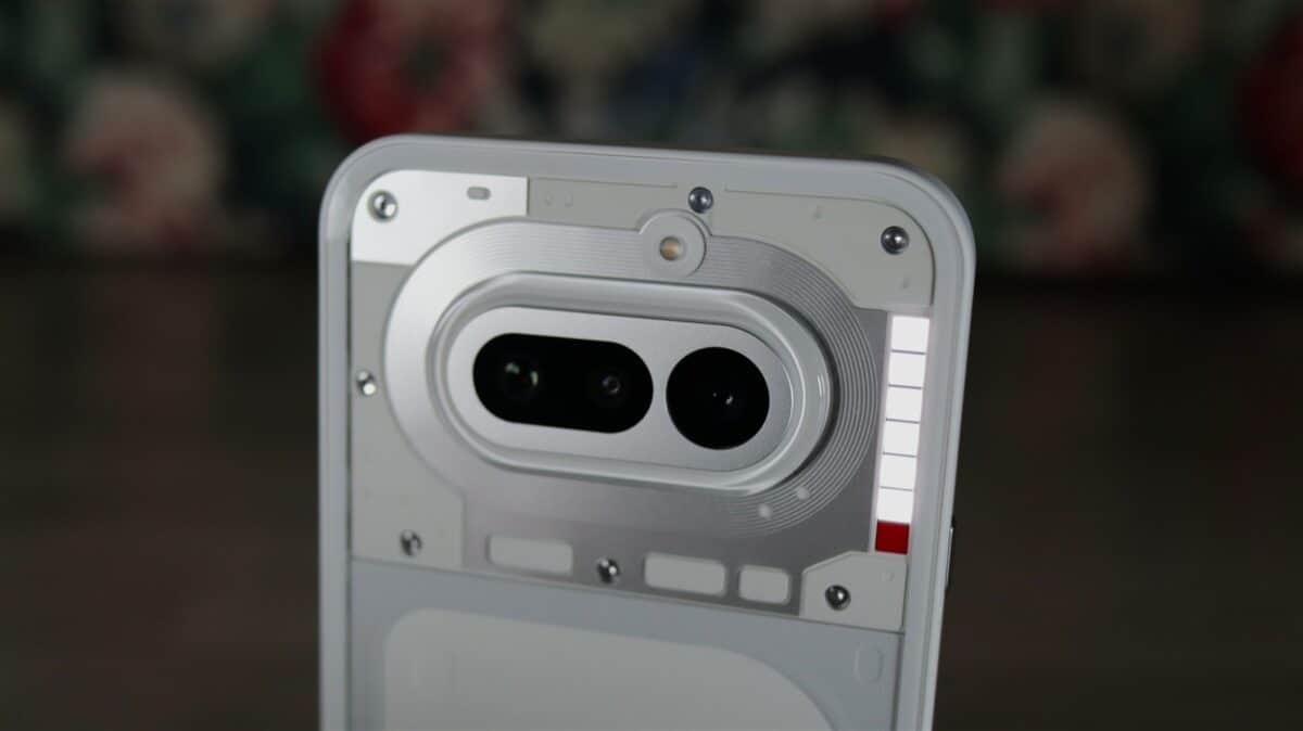 Nothing Phone (4a) - review