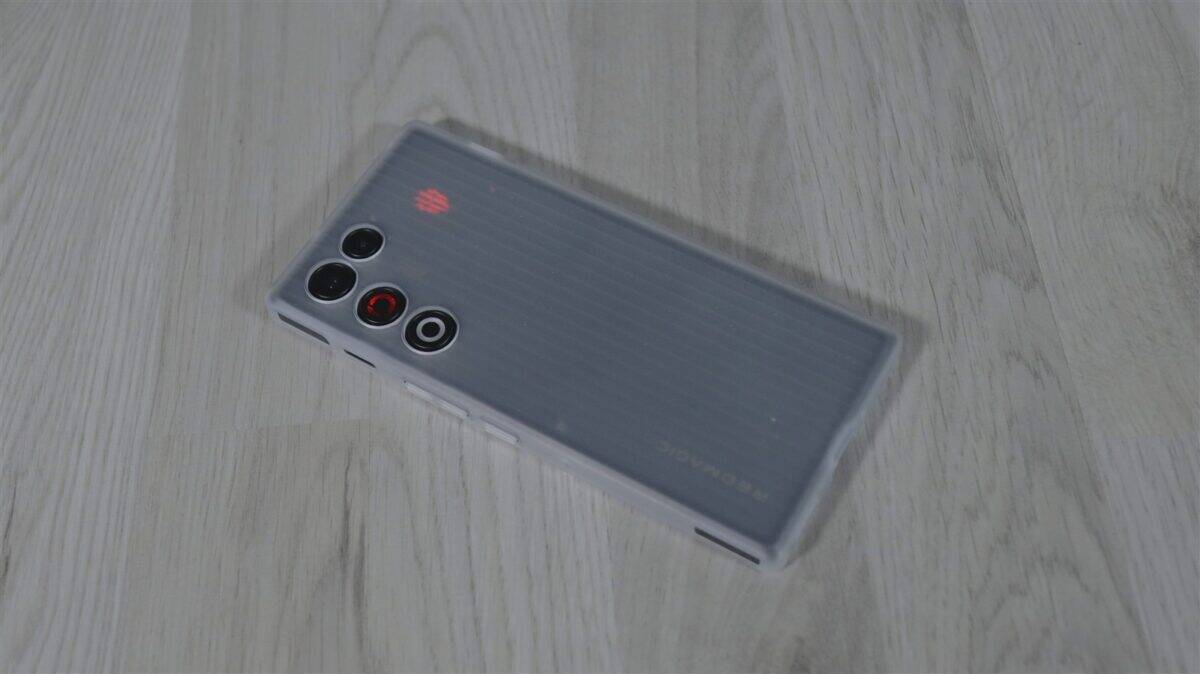 REDMAGIC 11 Air - review