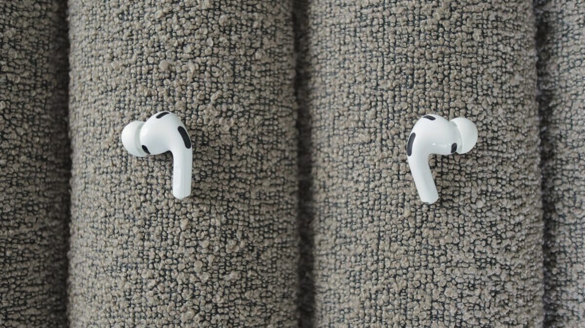 Casti Apple AirPods Pro 3 - review