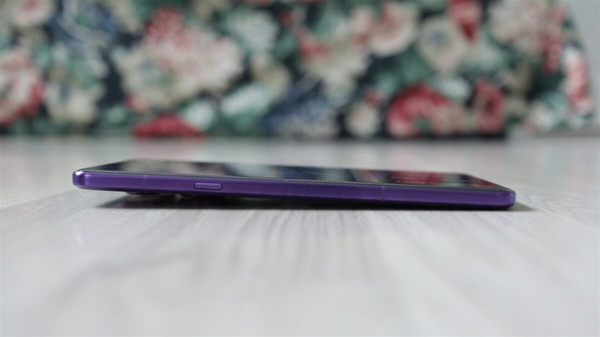 Motorola Signature Swarovski Edition - review