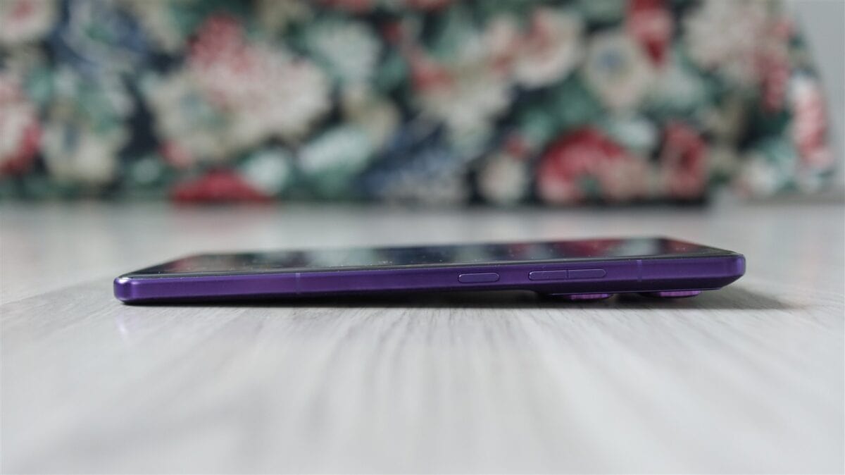 Motorola Signature Swarovski Edition - review