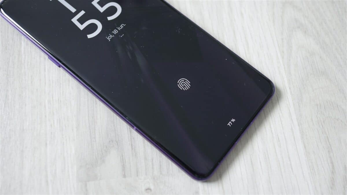 Motorola Signature Swarovski Edition - review