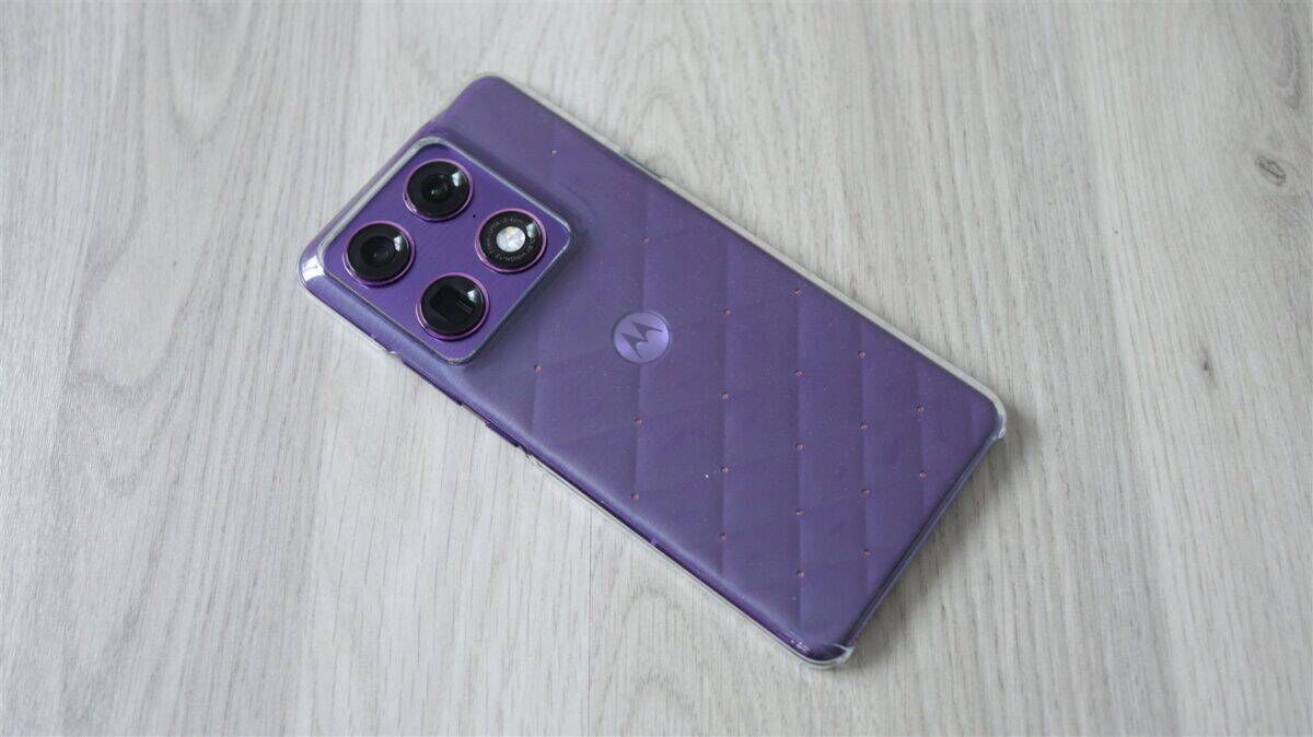 Motorola Signature Swarovski Edition - review