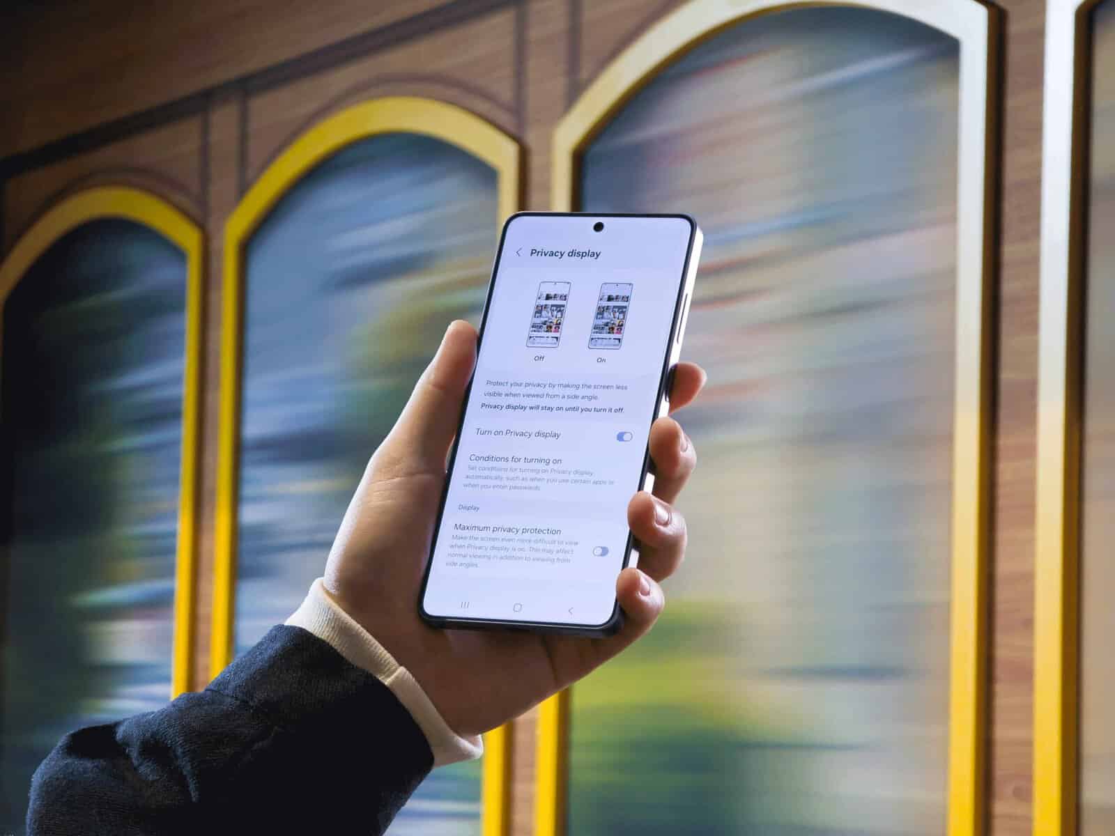 Xiaomi pregăteşte lansarea funcţiei Smart Privacy Display (răspunsul companiei chineze la Privacy Display-ul celor de la Samsung)