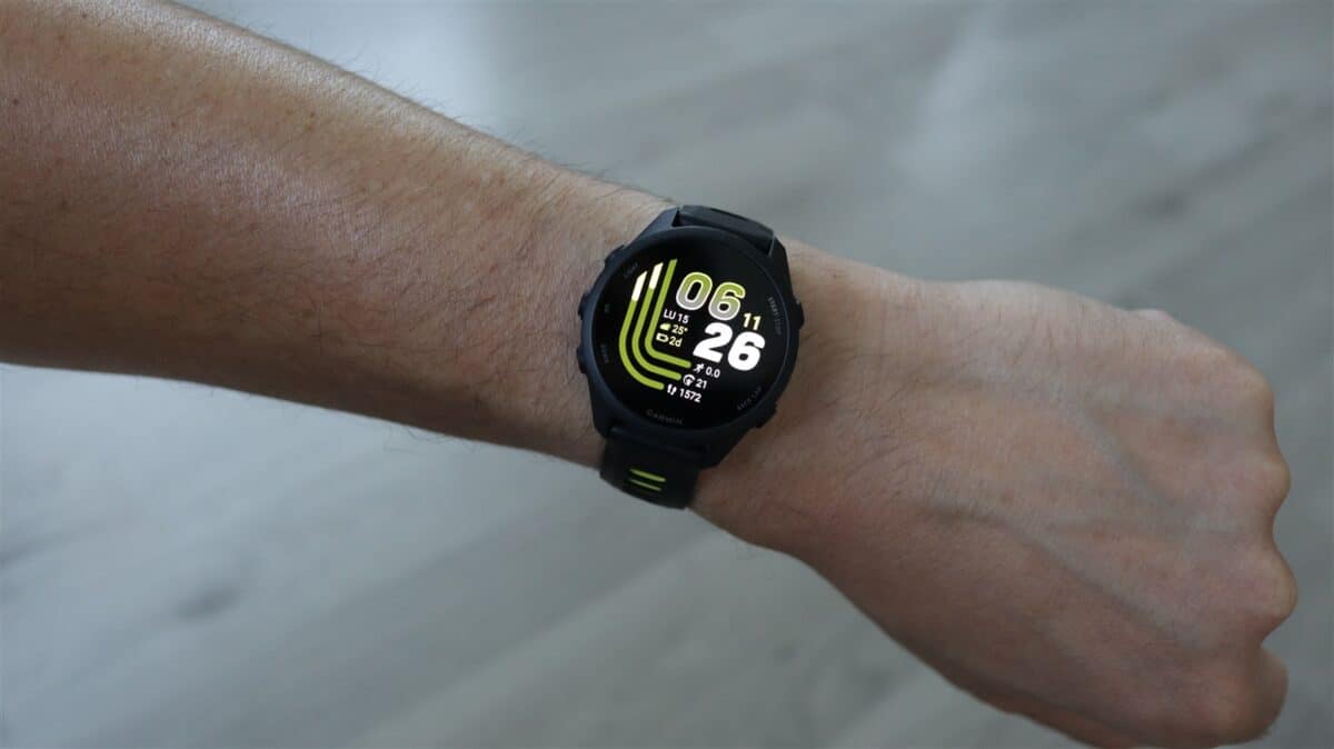 Smartwatch Garmin 170 Music - review