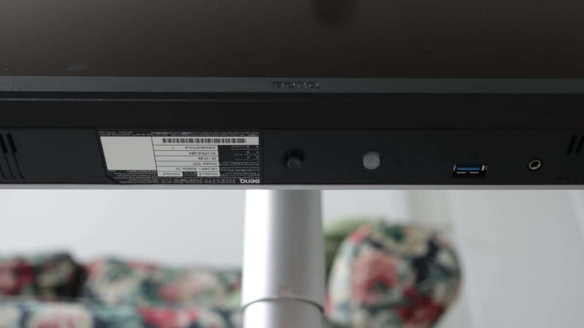 Monitor BenQ MA320UP - review