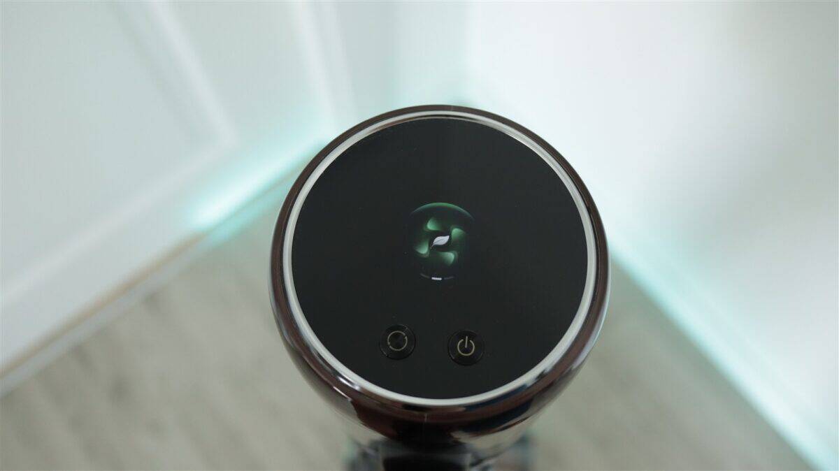 Aspirator vertical fara cablu Dreame V30 Essential - review