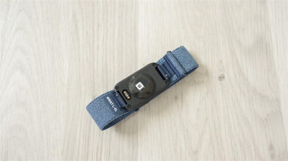 Bratara fitness Garmin Cirqa - review