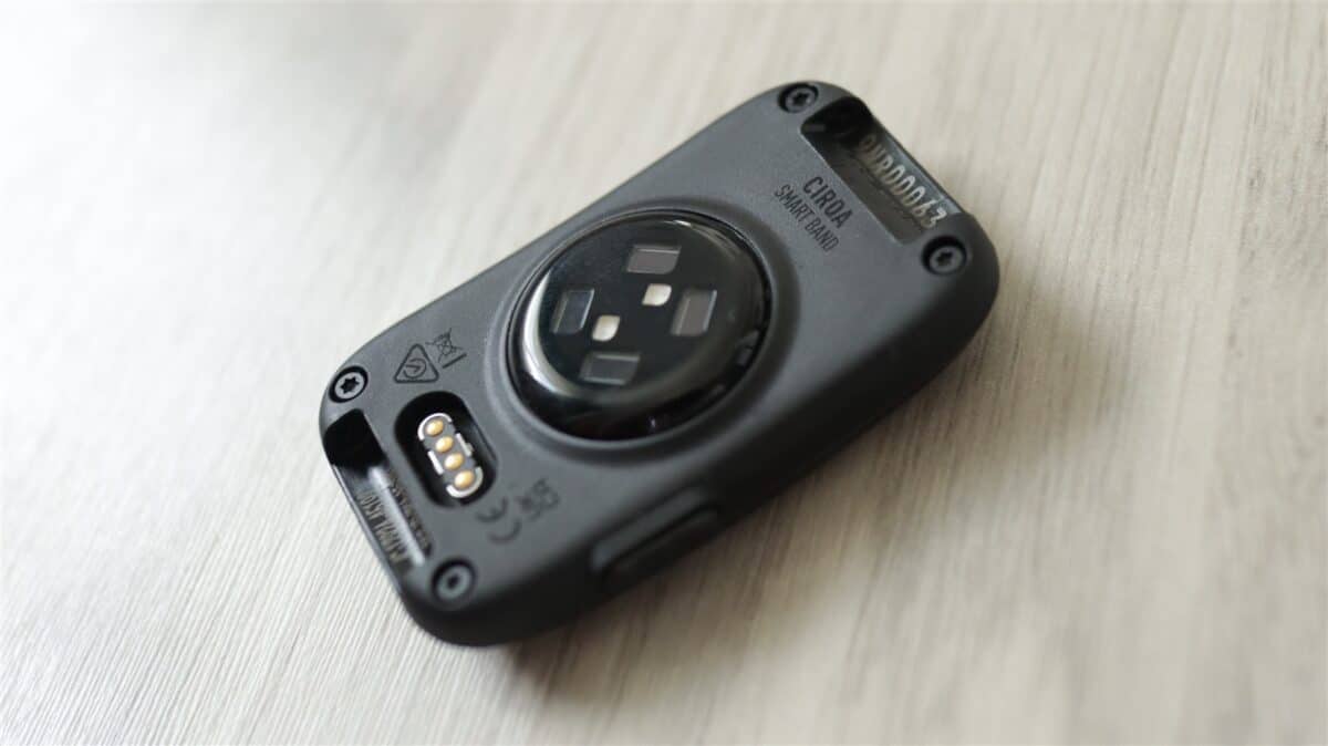 Bratara fitness Garmin Cirqa - review