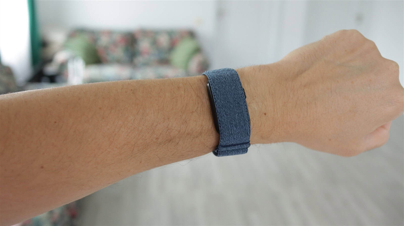 Brățară fitness Garmin Cirqa - review (Discretă, cu funcții avansate de monitorizare a activităților fizice, dar fără modul GPS integrat)