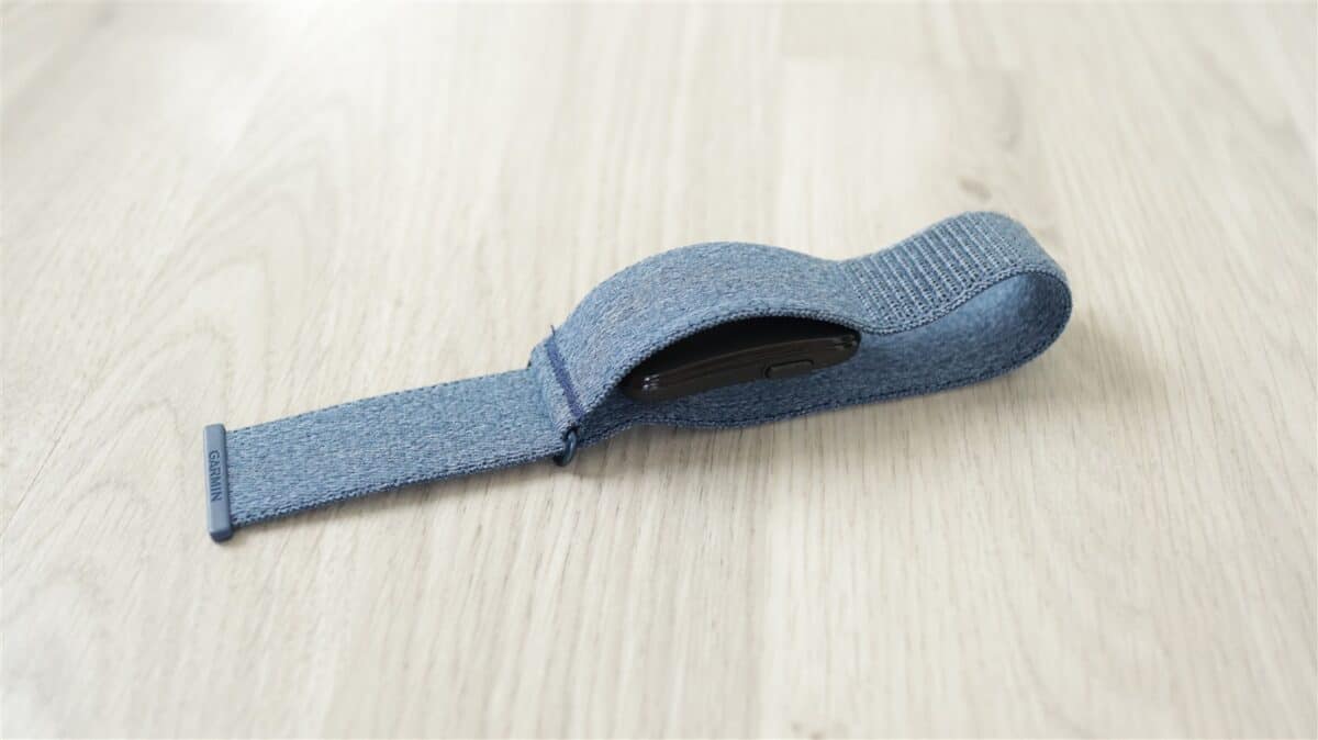 Bratara fitness Garmin Cirqa - review