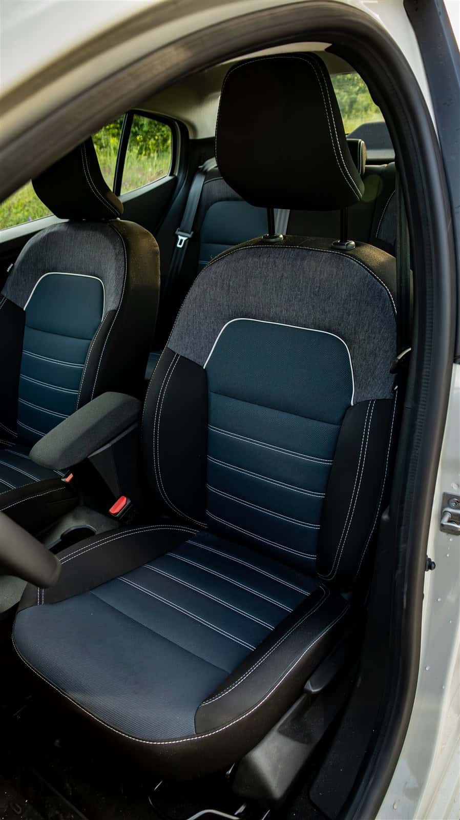 Dacia Logan ECO-G 120 M6 Journey - review