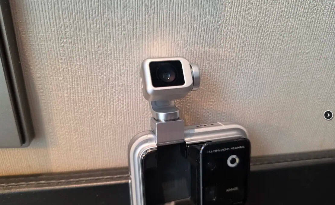 Camera gimbal de pe HONOR Robot Phone costă cât o treime din preţul de vânzare a smartphone-ului