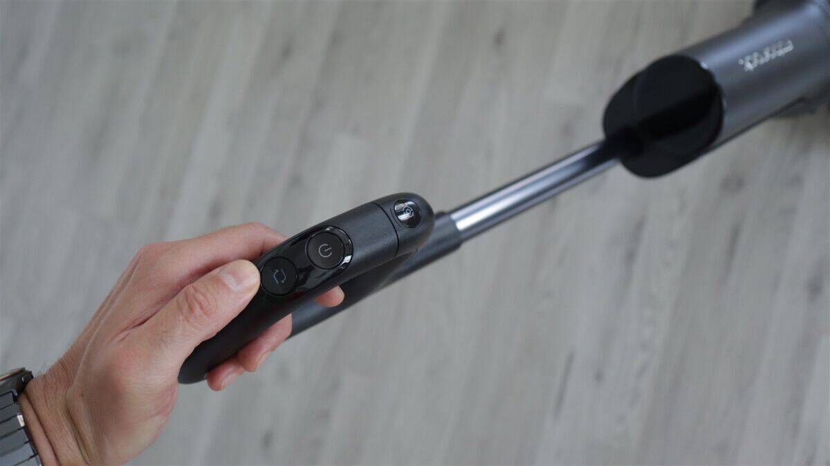 Aspirator umed-uscat Roborock F25 Ultra - review