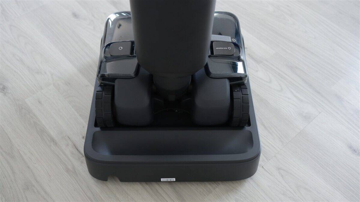 Aspirator umed-uscat Roborock F25 Ultra - review