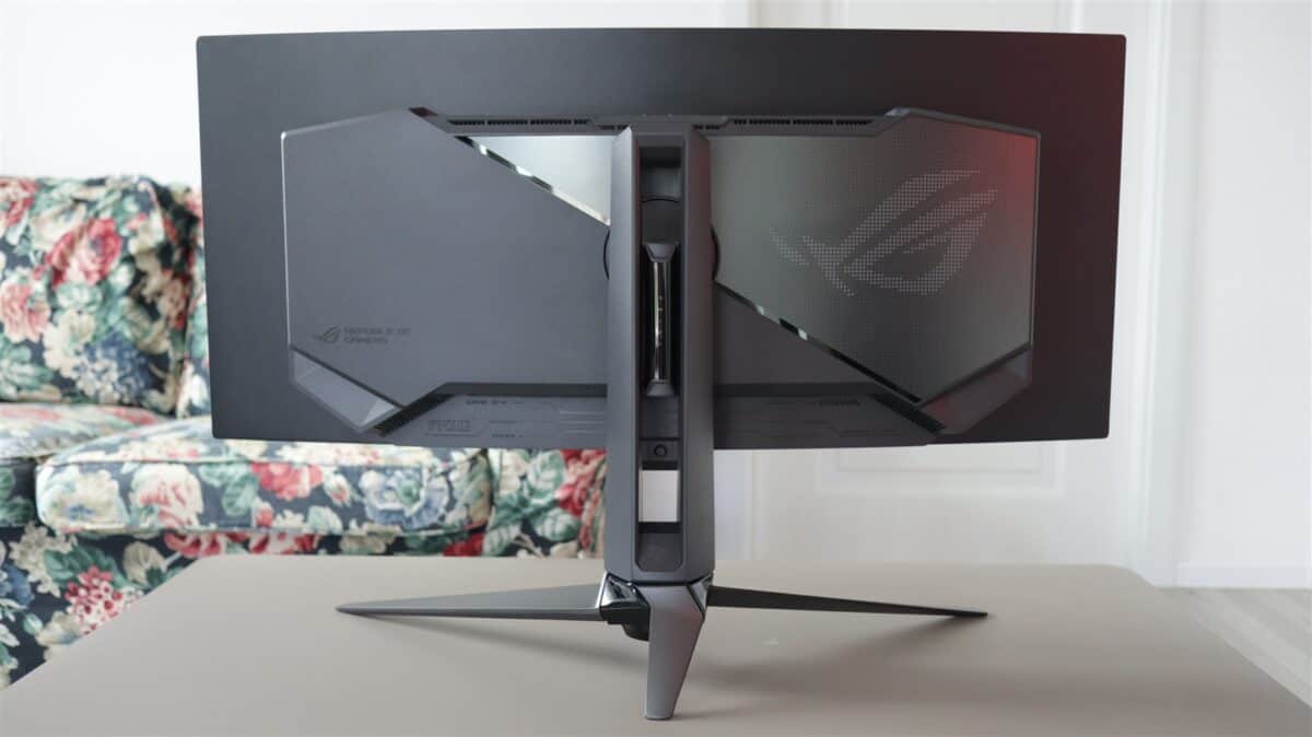 Monitor curbat de gaming ASUS ROG Swift OLED PG34WCDN - review