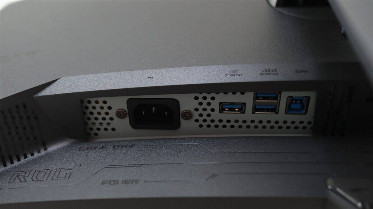 Monitor curbat de gaming ASUS ROG Swift OLED PG34WCDN - review