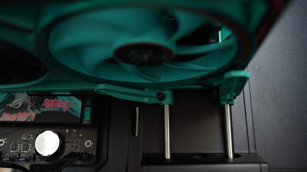 PC ASUS Hatsune Miku Edition