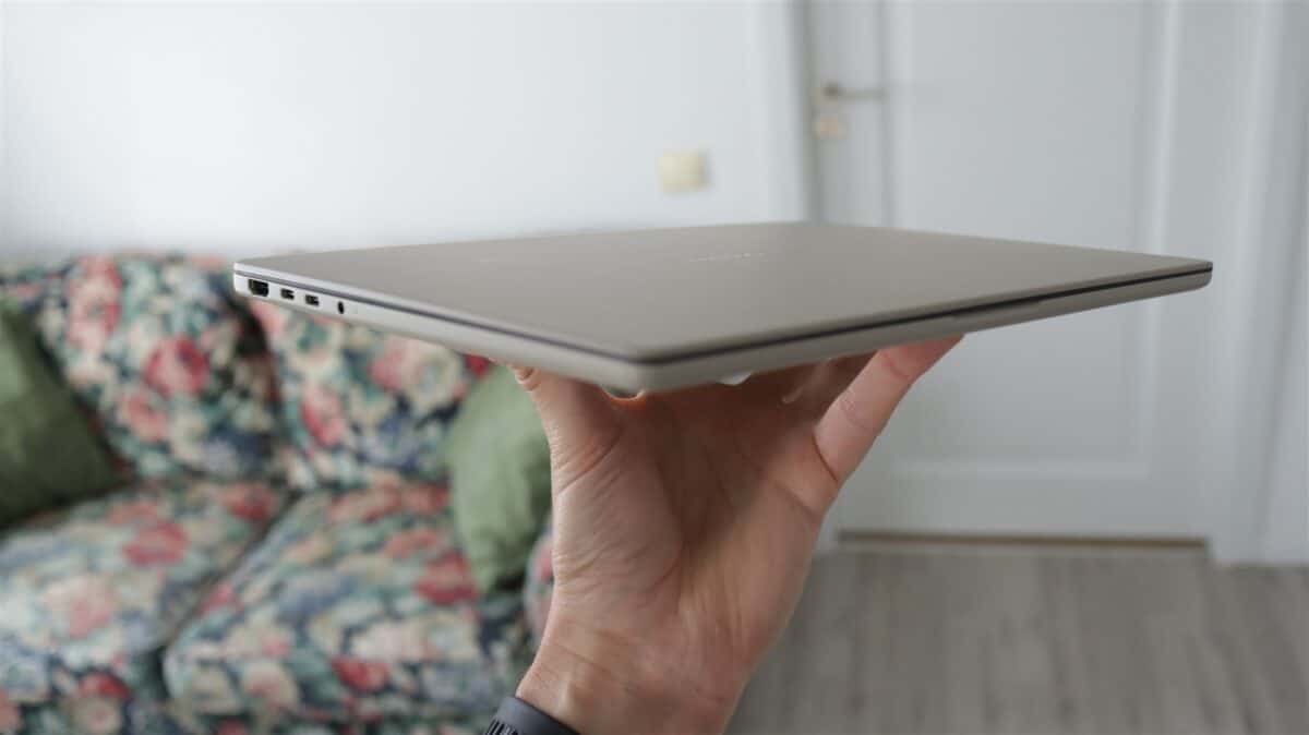 Ultrabook ASUS Zenbook A14 (UX3407N) - review