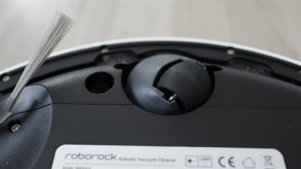 Aspirator robot cu functie mop Roborock Qrevo 2 Pro - review