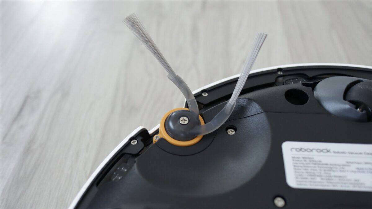 Aspirator robot cu functie mop Roborock Qrevo 2 Pro - review