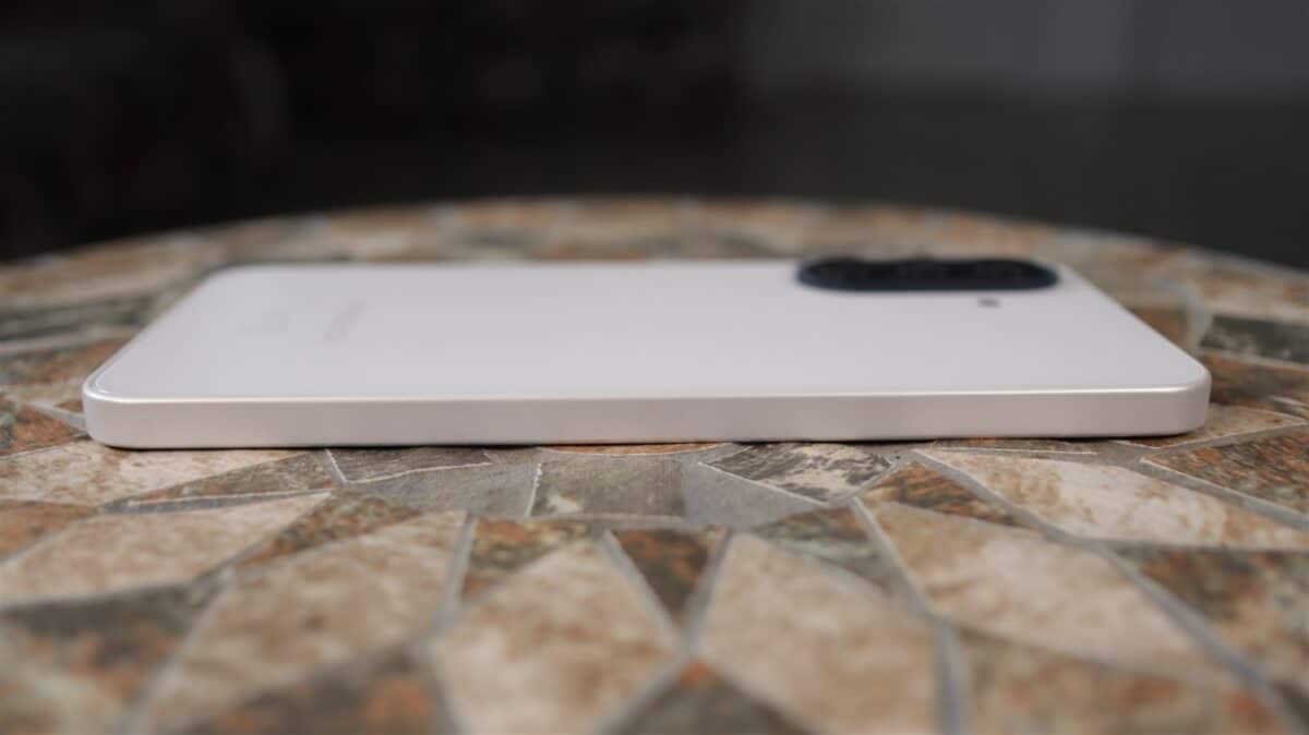 Samsung Galaxy A37 5G - review